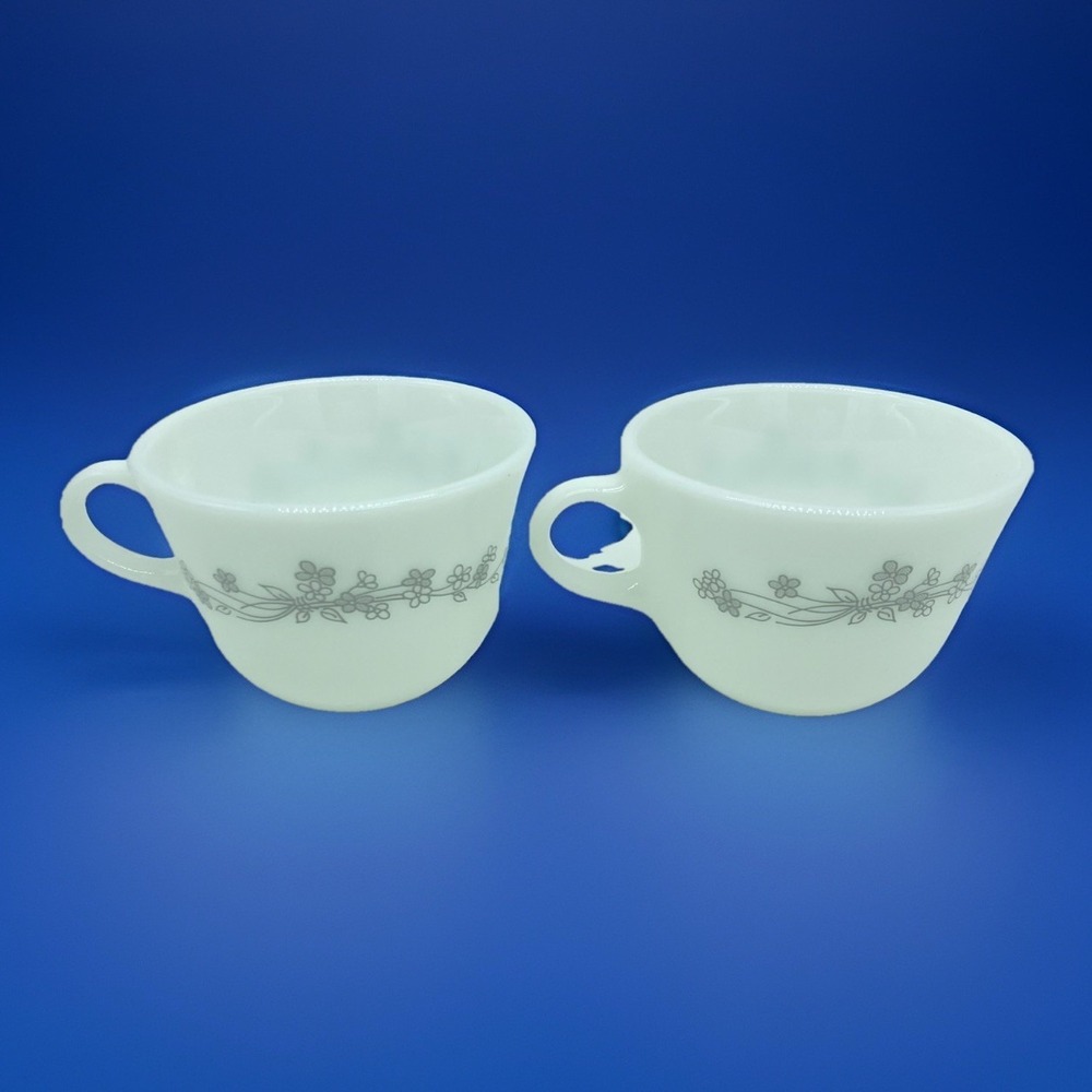 Pyrex "Ribbon Bouquet" Mugs Set Of 2 Gray Floral Milk Glass Floral Vintage USA